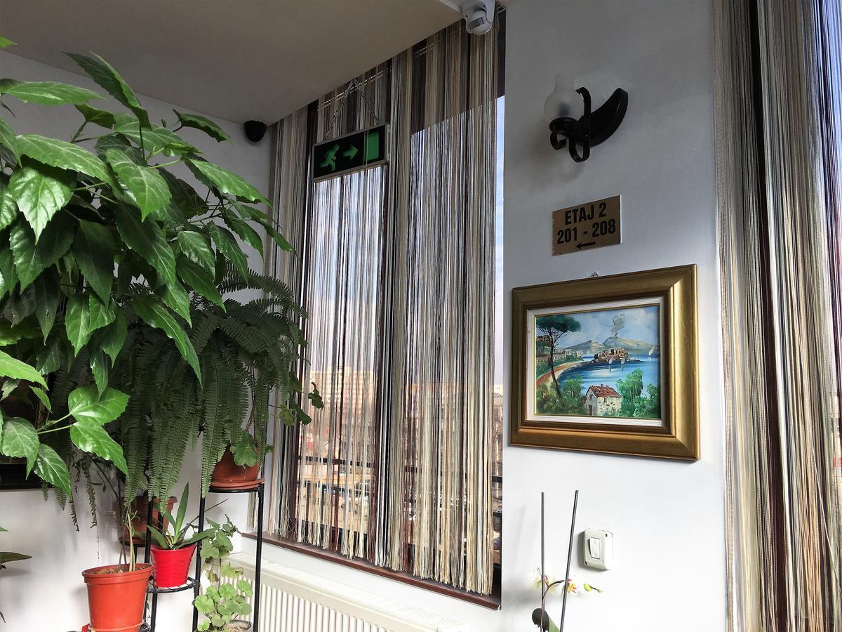 Hotel Taco Bukarest Eksteriør billede