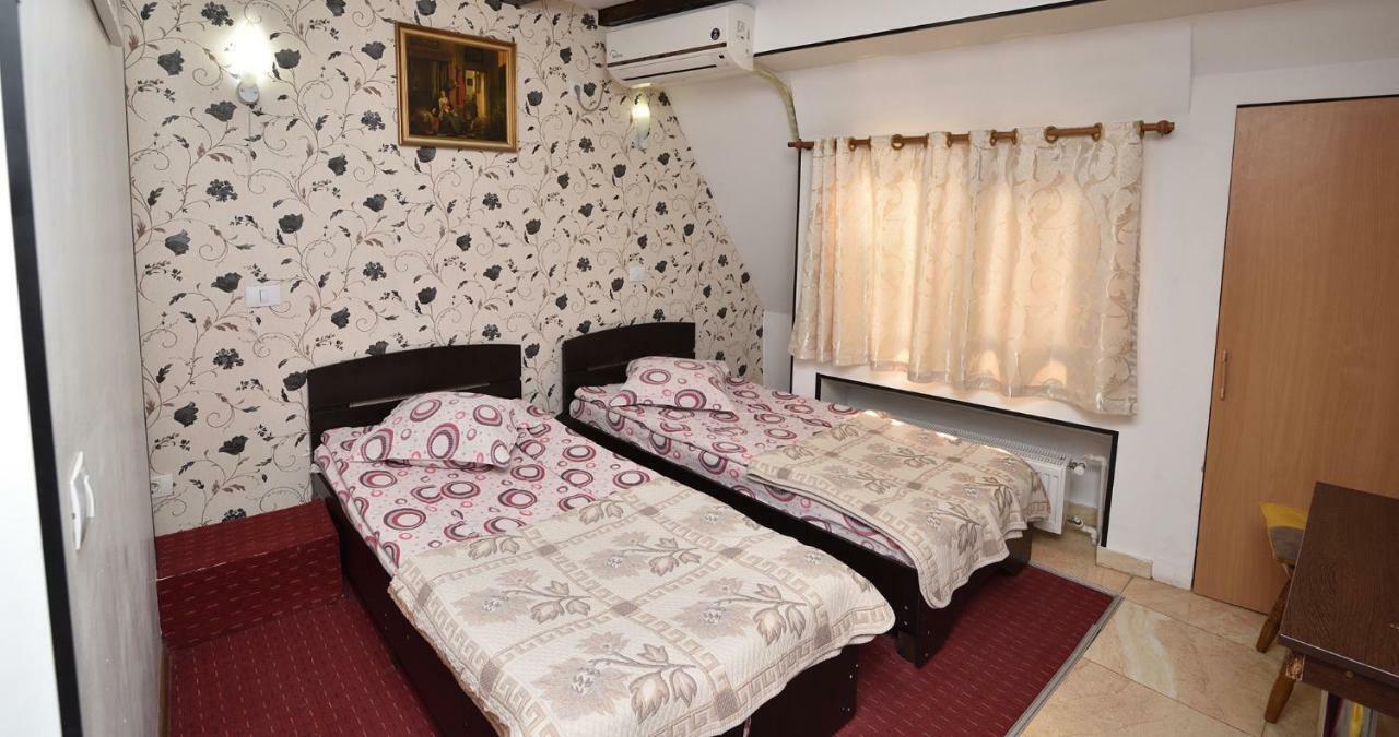 Hotel Taco Bukarest Eksteriør billede